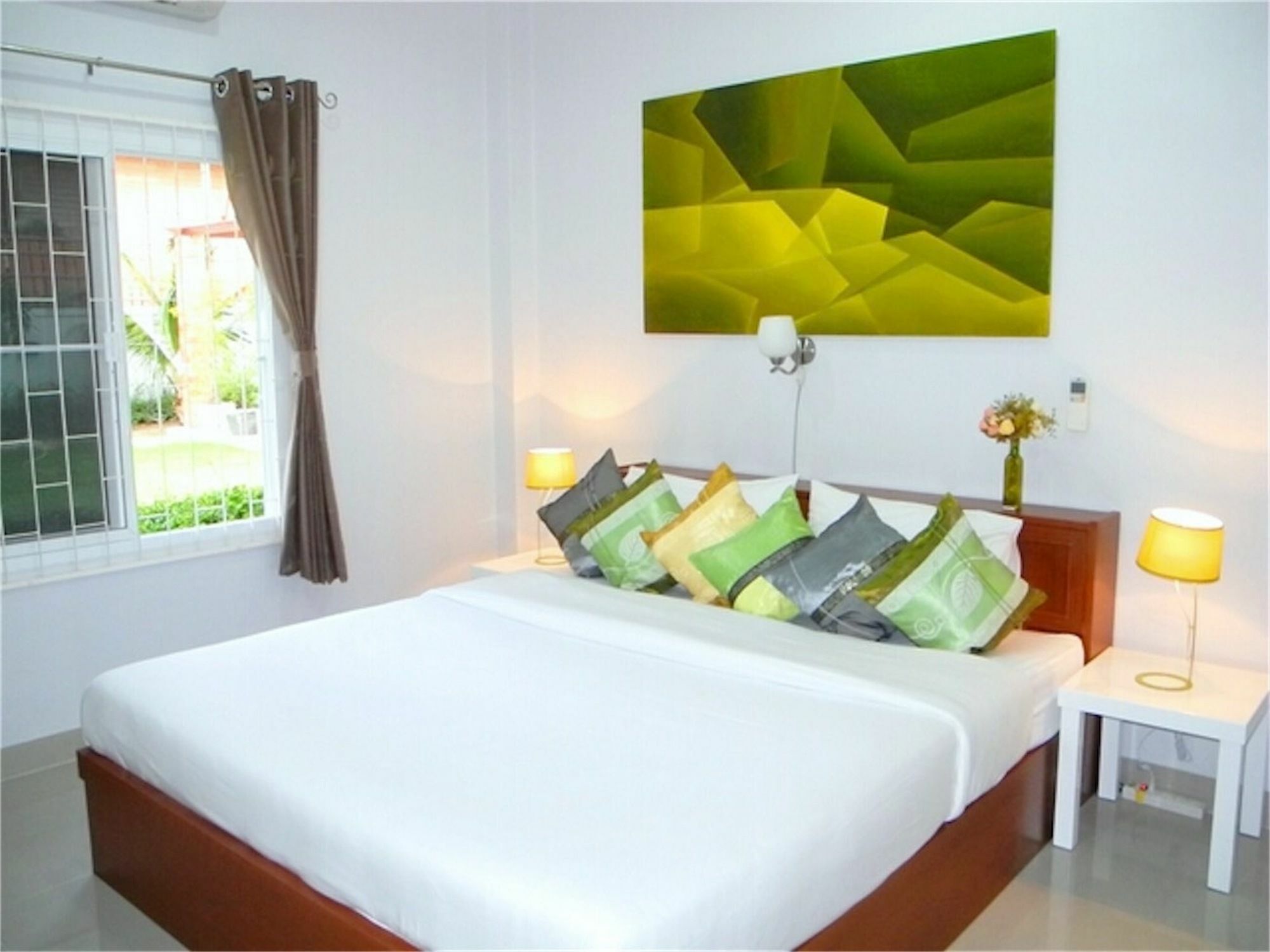 Villa Leaf 1 2 Bedrooms