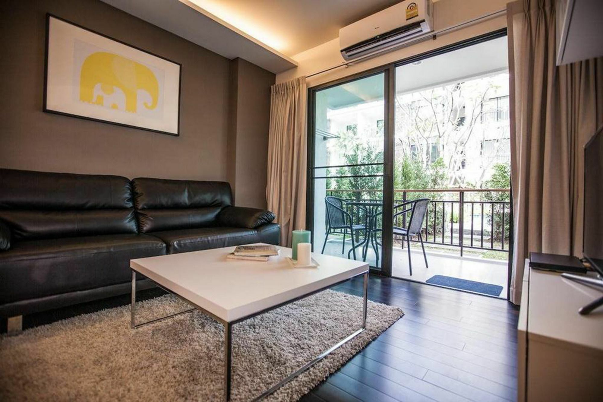 The Title Front Apartment