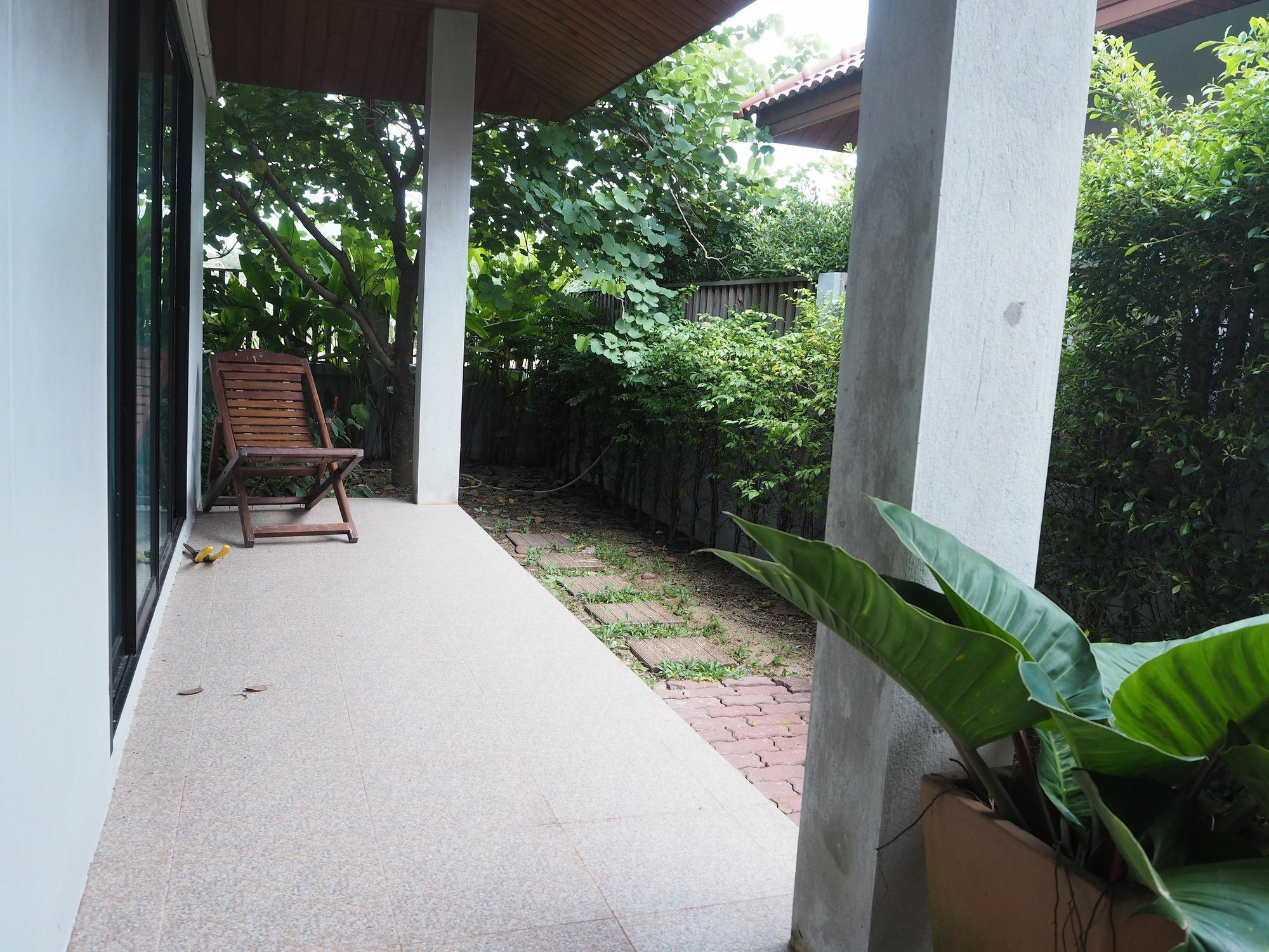 Triple Three Maikhao Villa