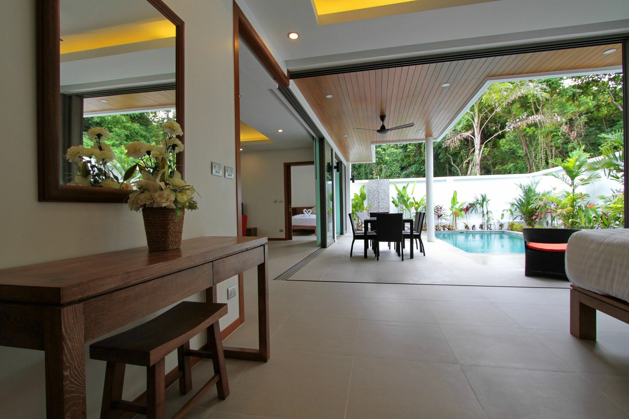 Ya Nui Villa Rawai