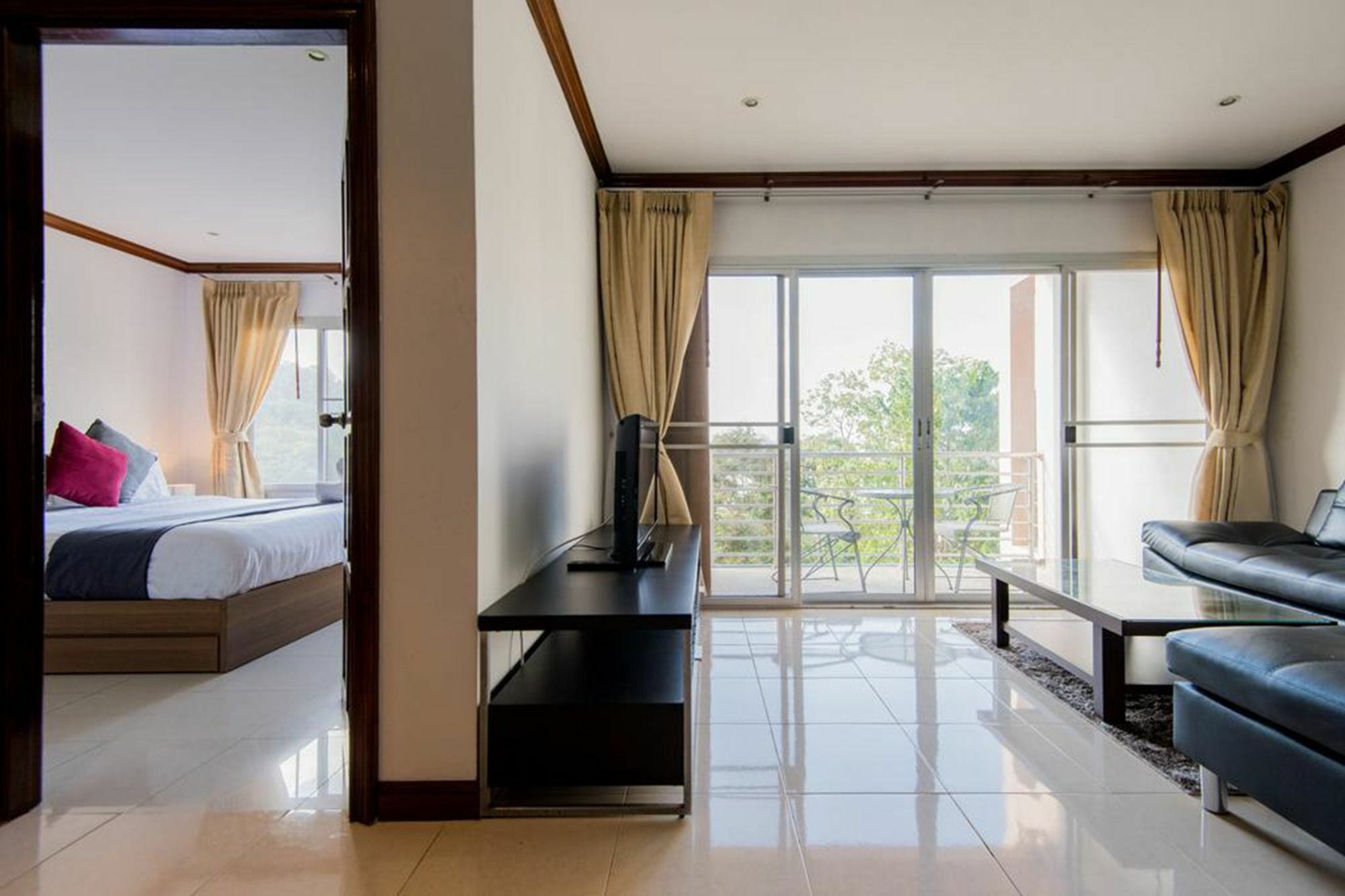 Apartment Diamond By Chattha Patong