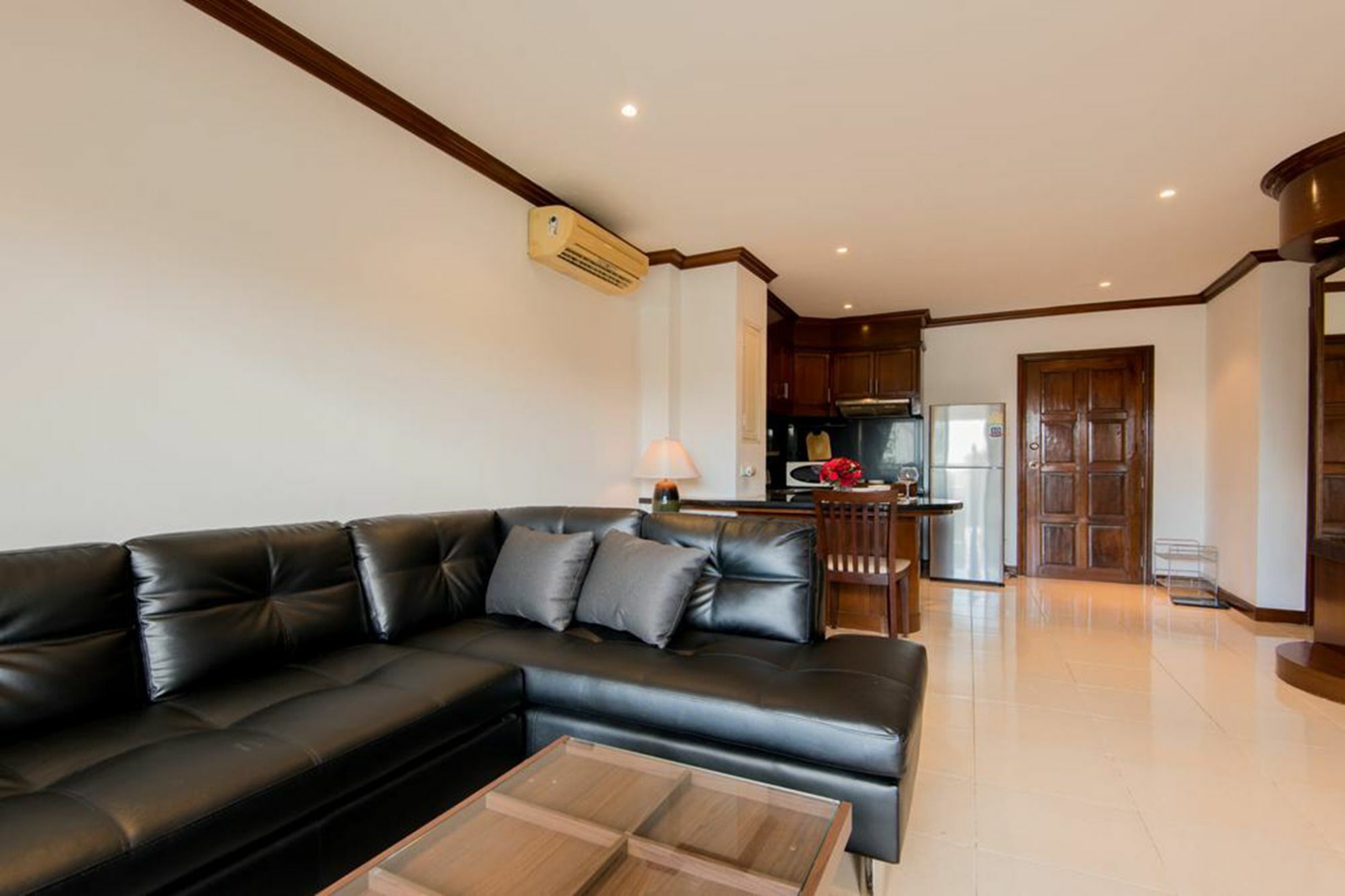 Diamond By Chattha Apartment