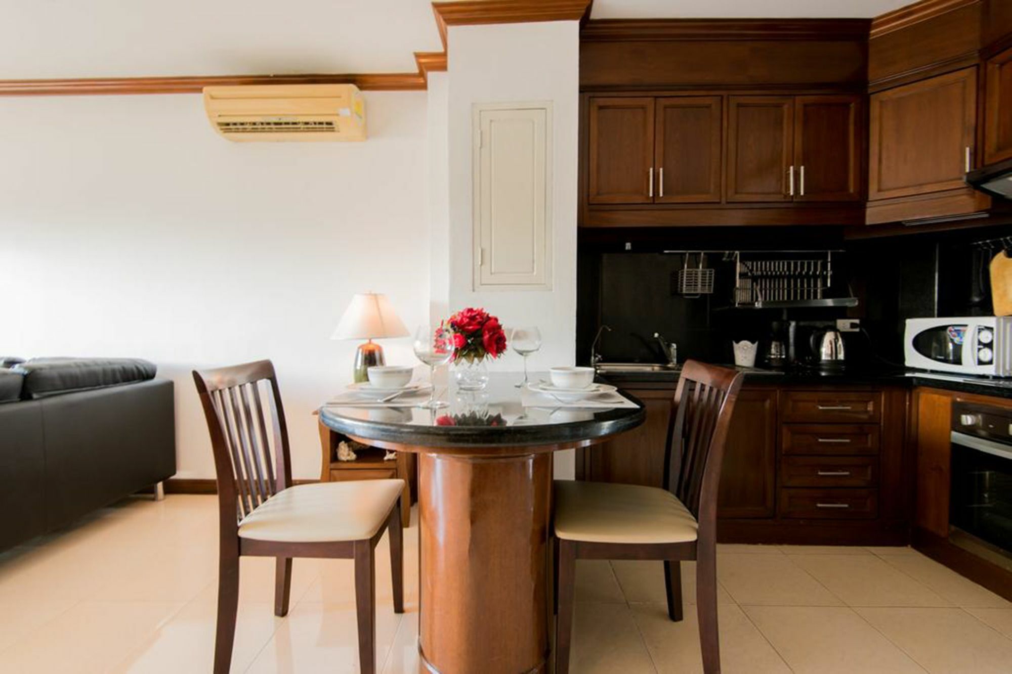 Diamond By Chattha Apartment