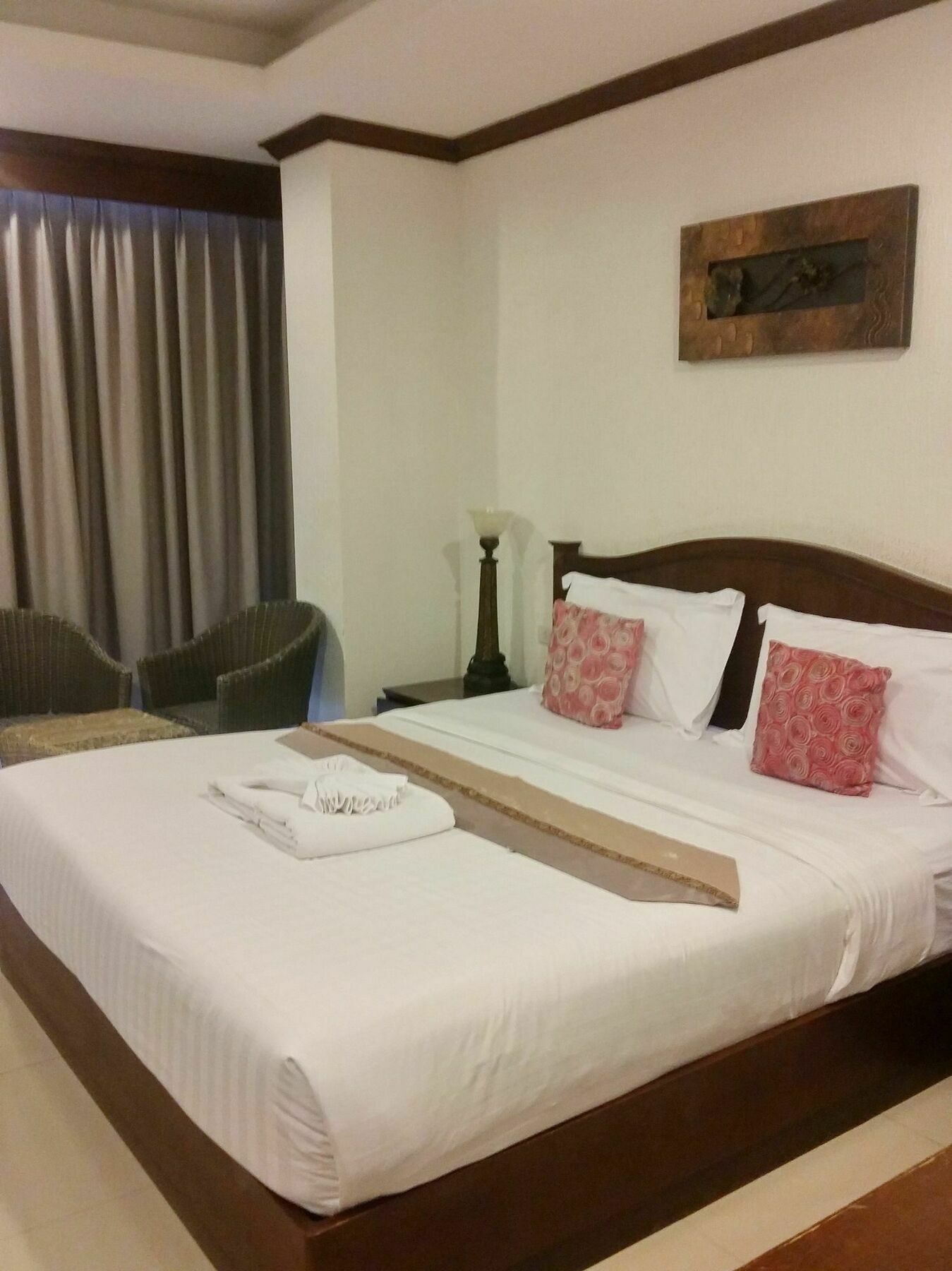 Pimnarah Privileged Service * Patong