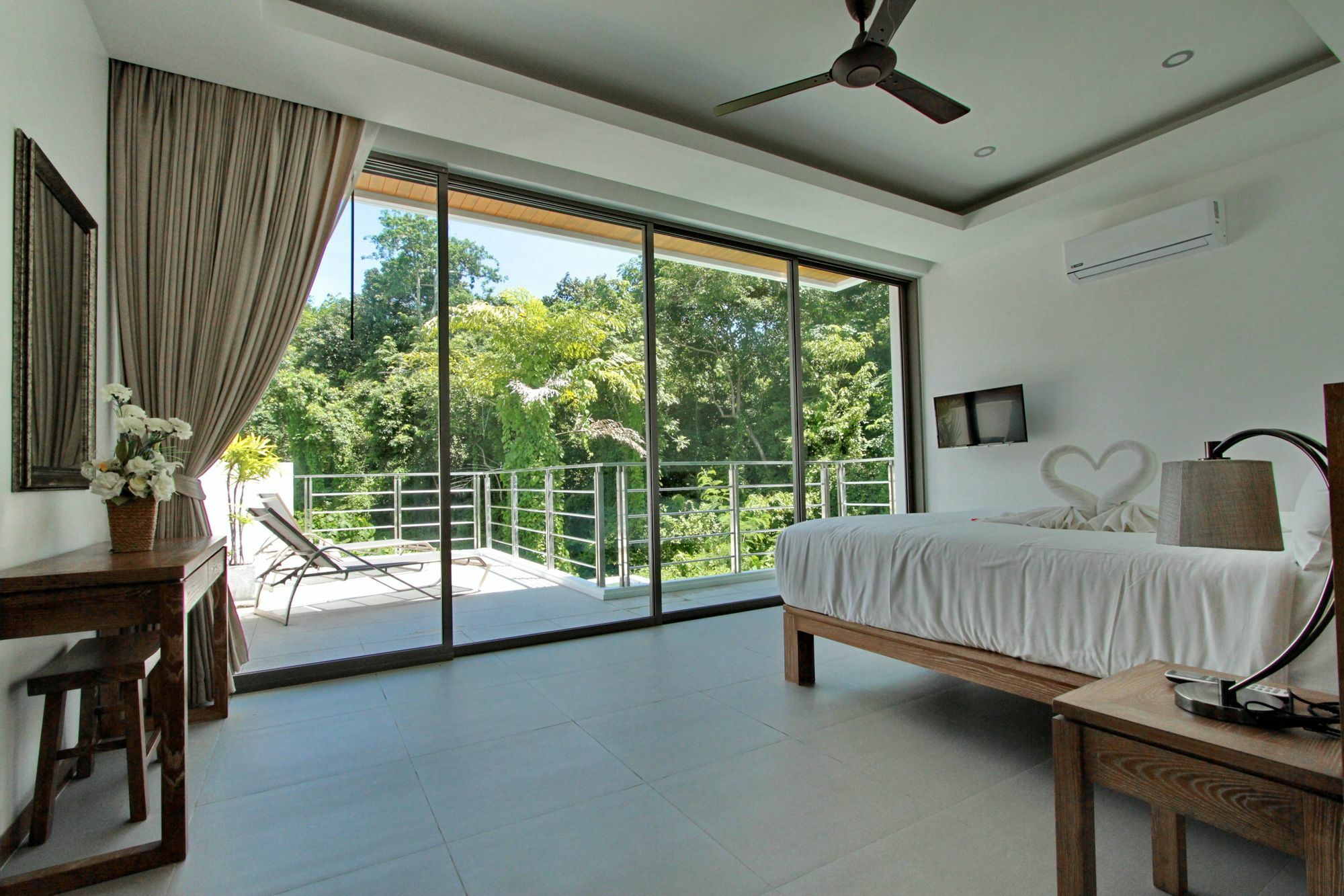 Ya Nui Villa Rawai