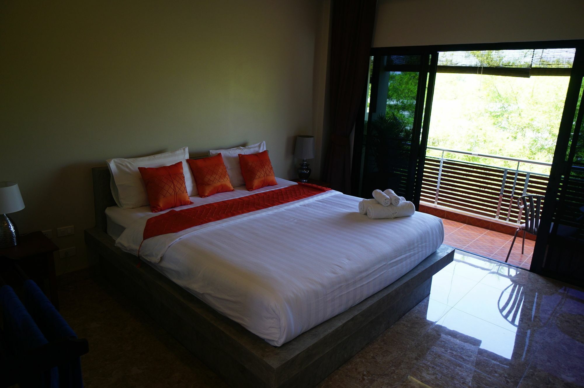 Nisa Residence Apartment *