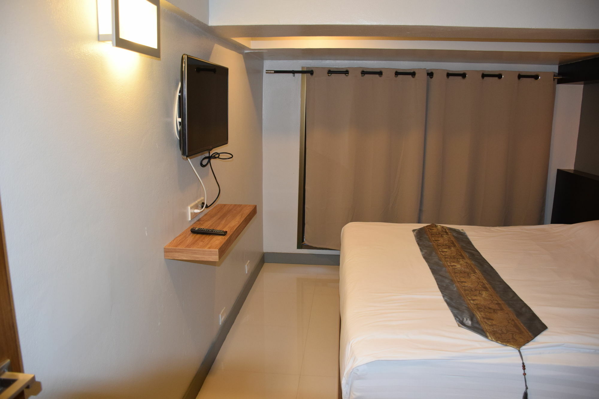 Kalim Unit 217 Apartment