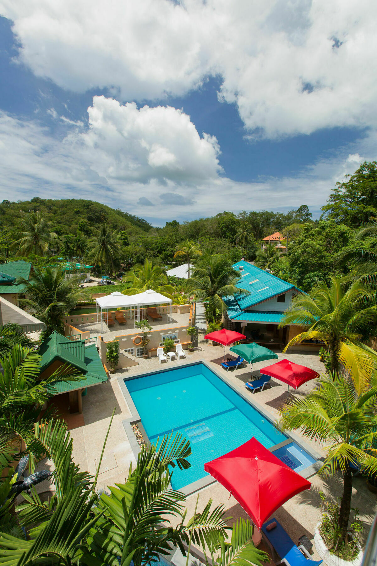 Rai Rom Yen Sha * Patong