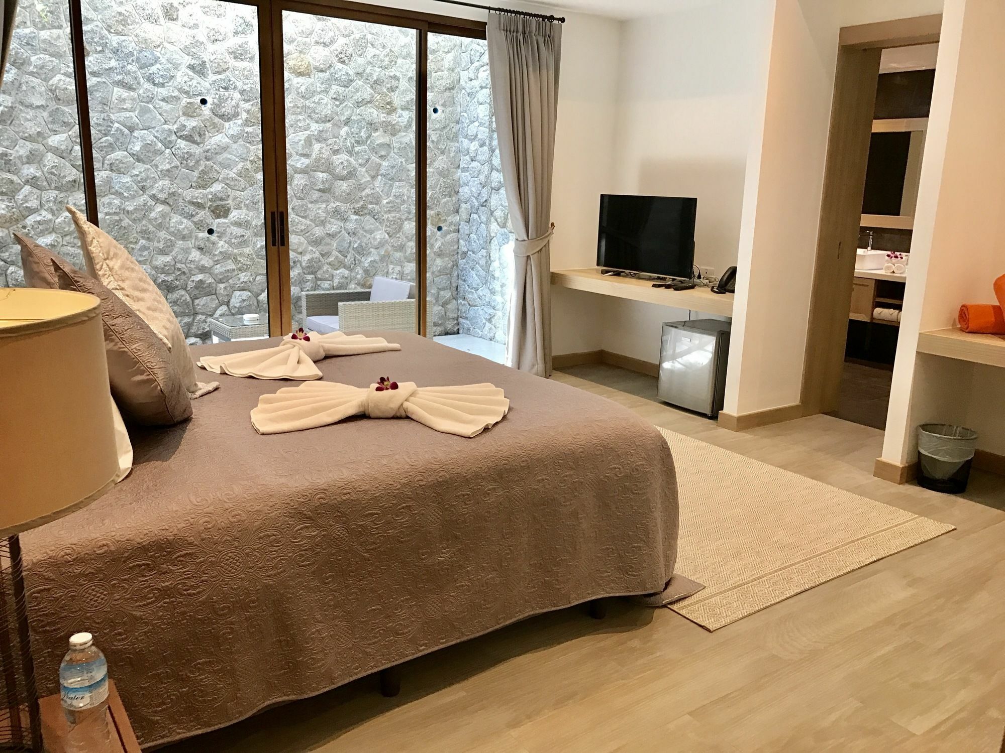 Baan Phu Prana Boutique