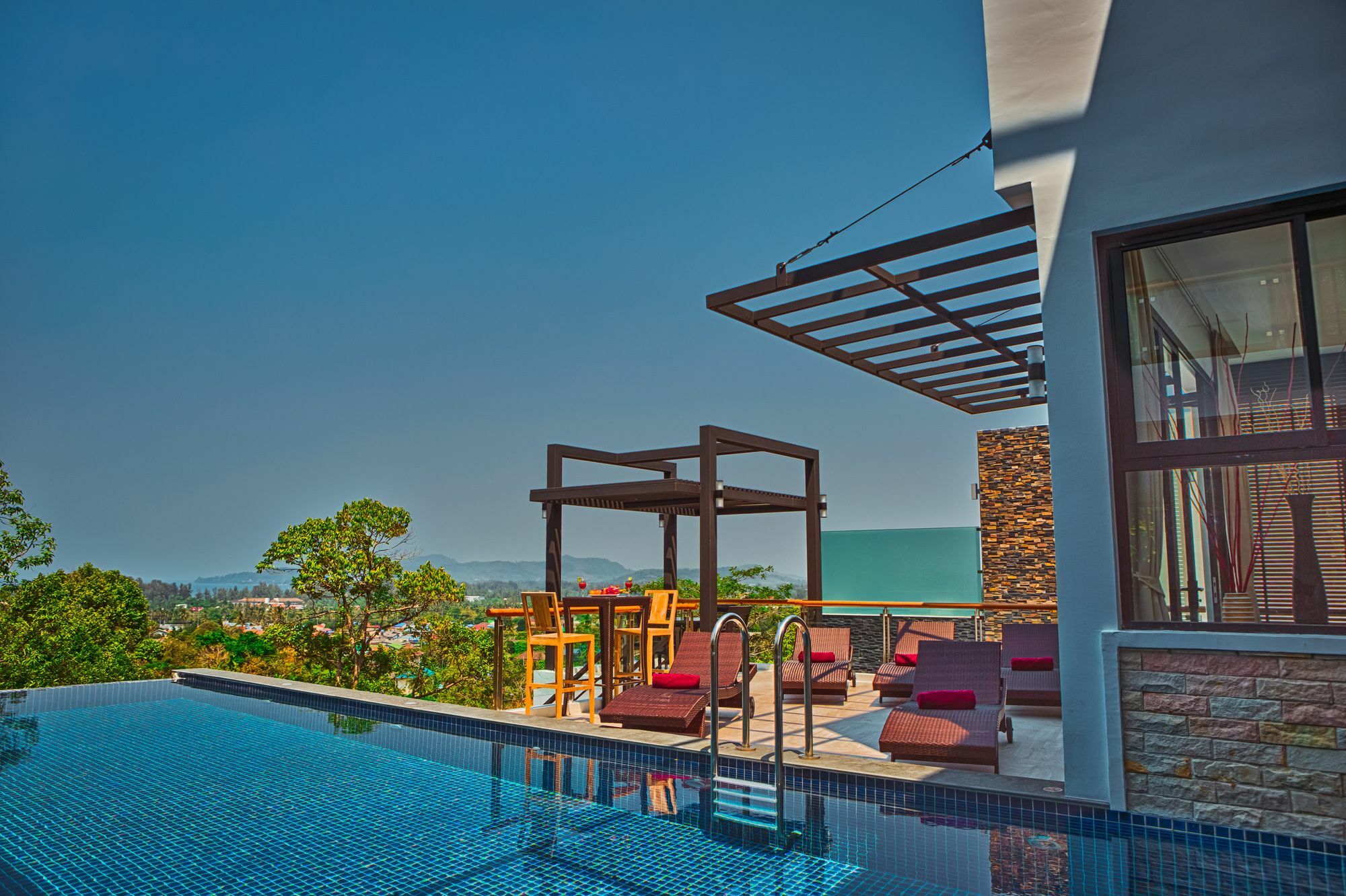 Fully Serviced Grand Luxury Time Phuket Villa