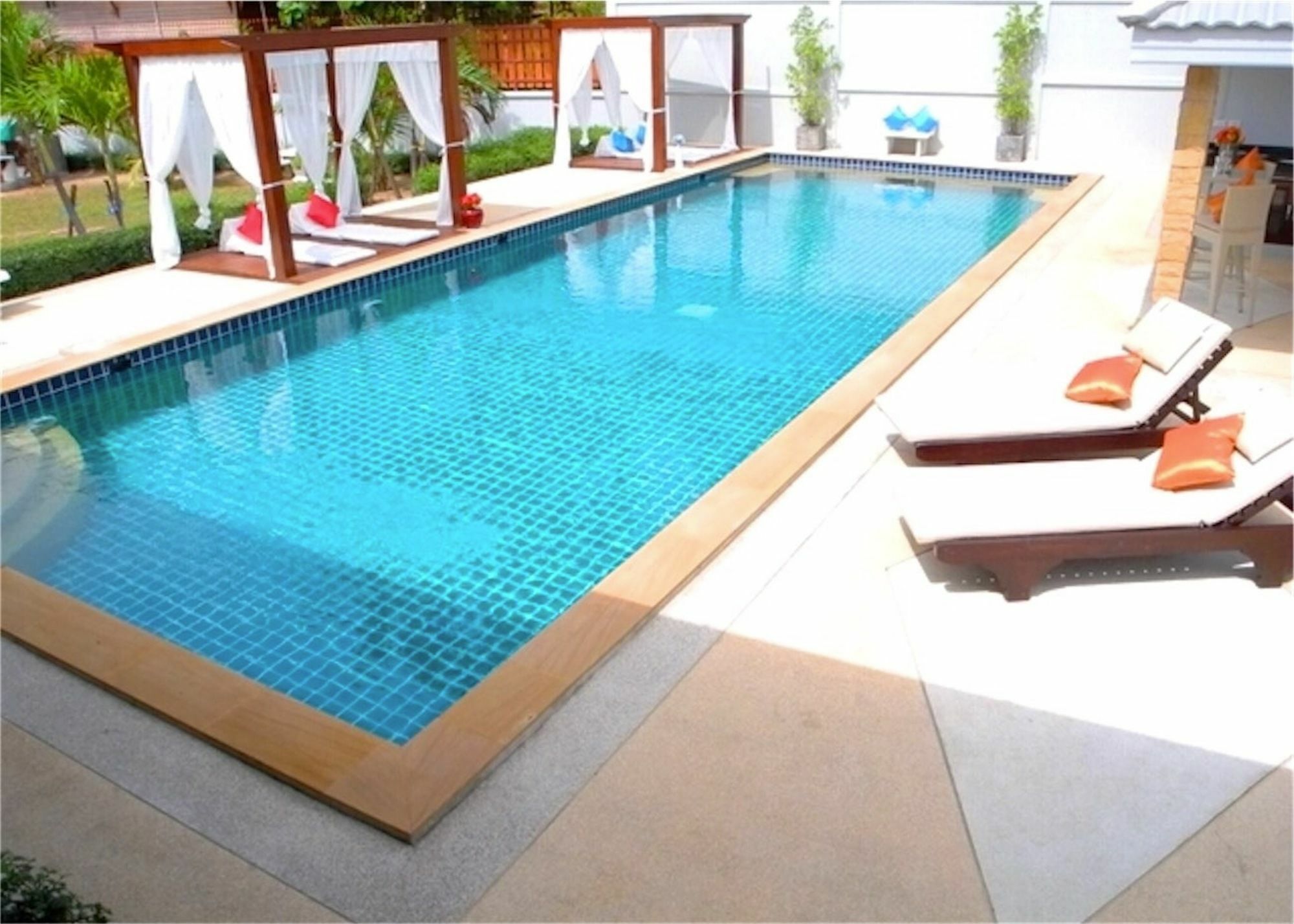 Leaf 3 2 Bedrooms Villa *