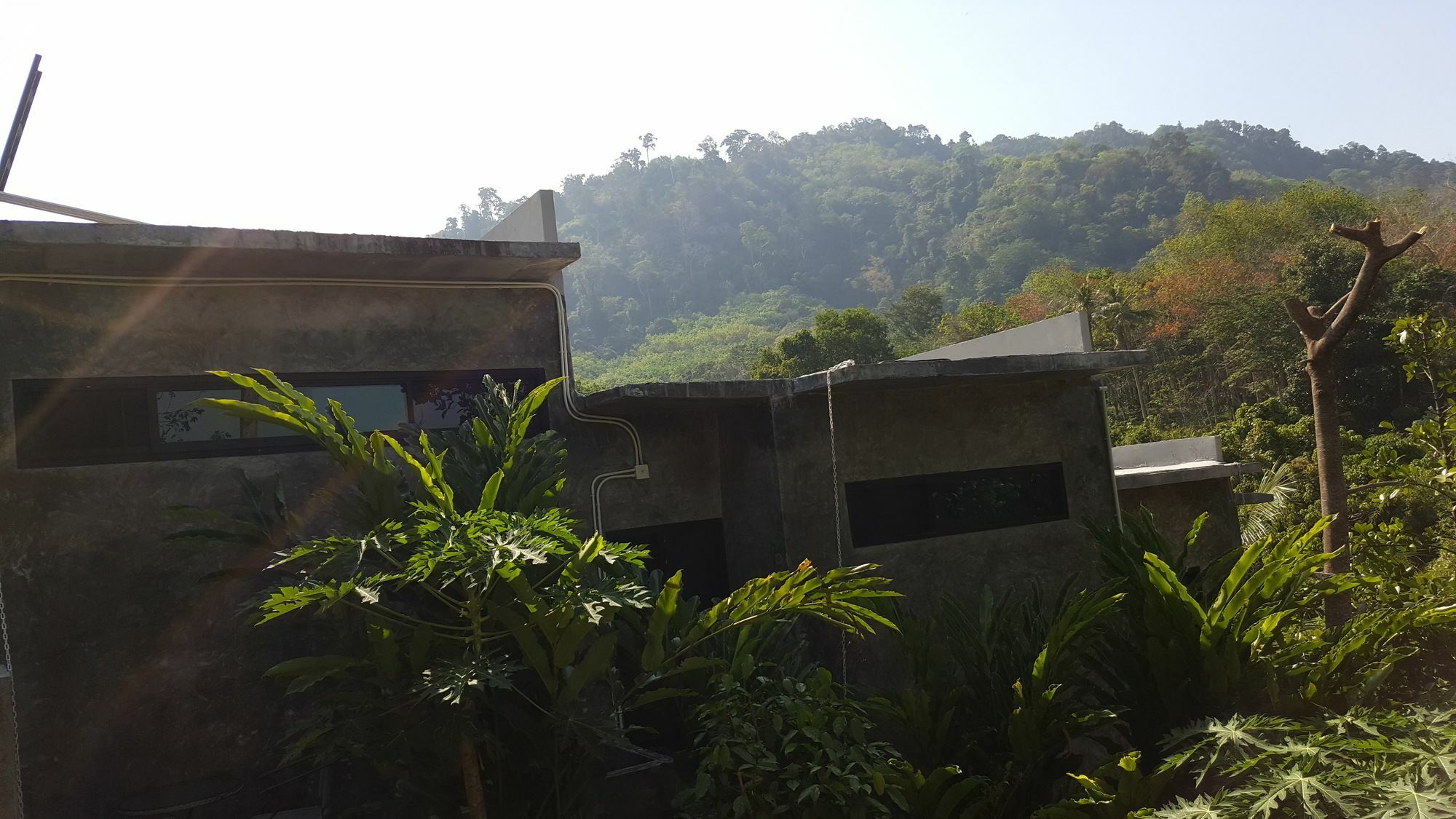 Phuket Phuchada Holiday home *