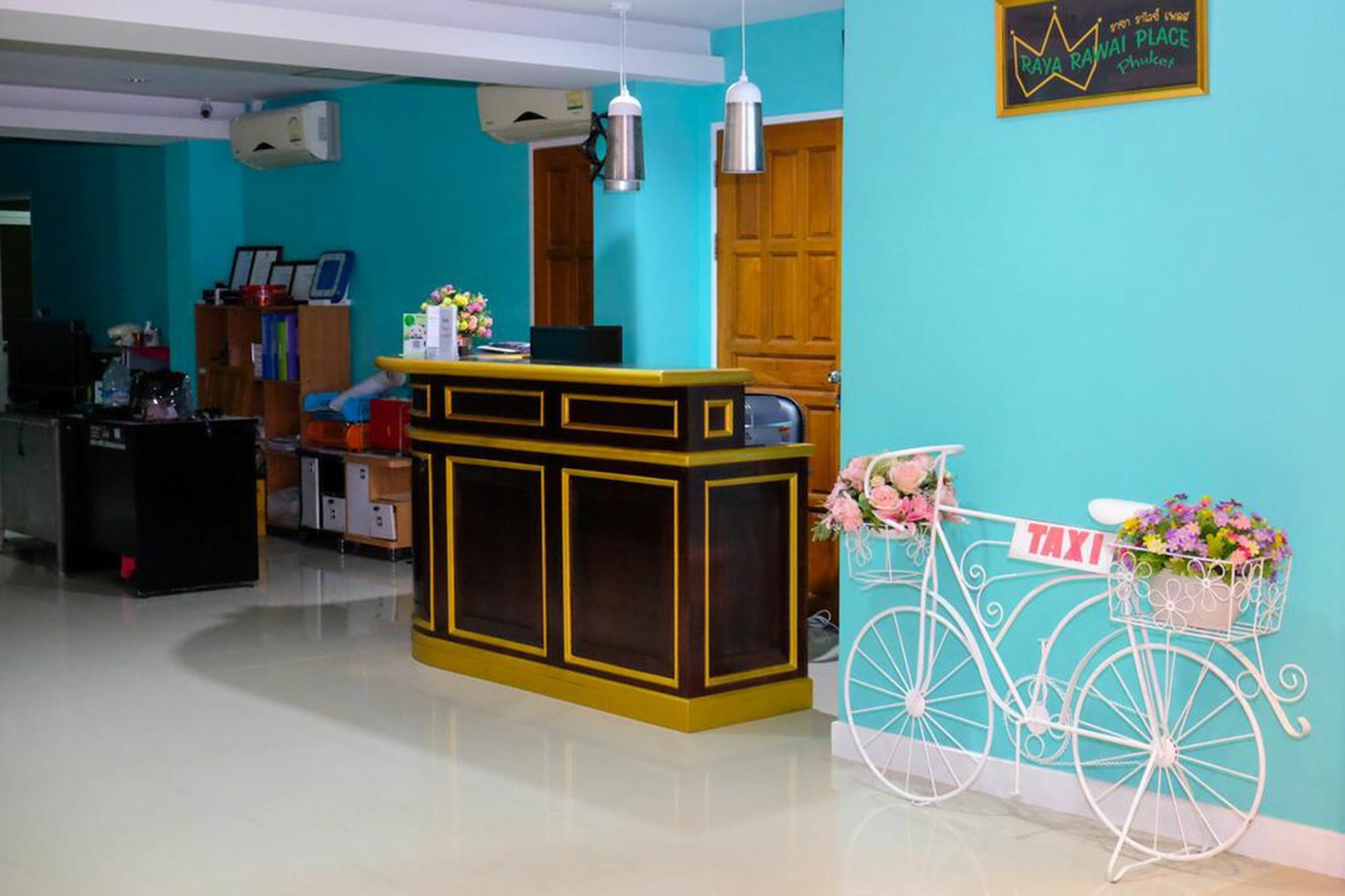 Raya Place Apartment