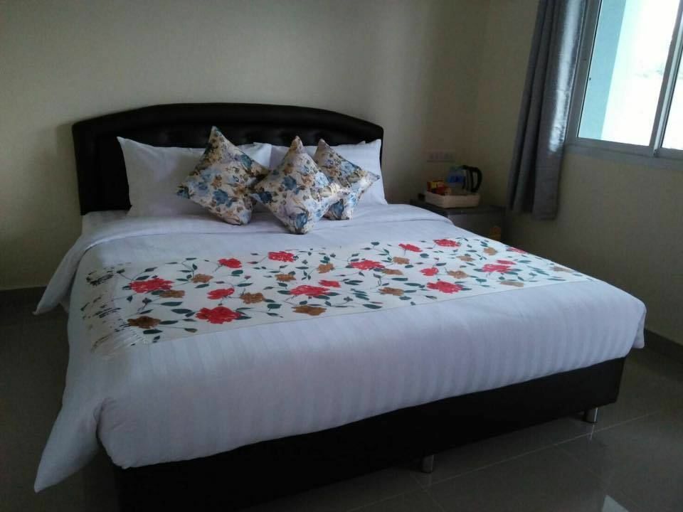 Baan Kalaya Garden * Patong