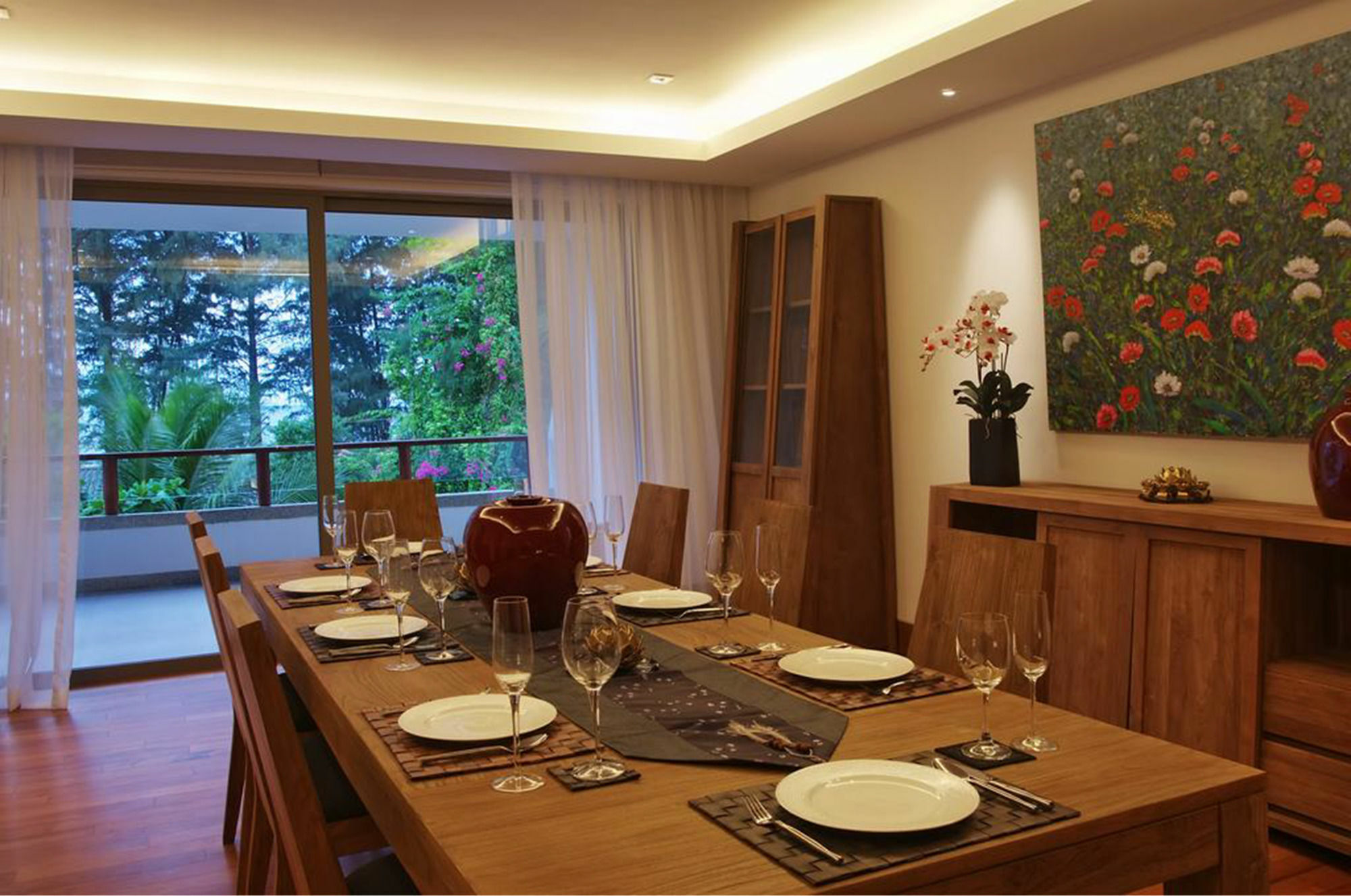 Apartment The Pearl Of Naithon Nai Yang