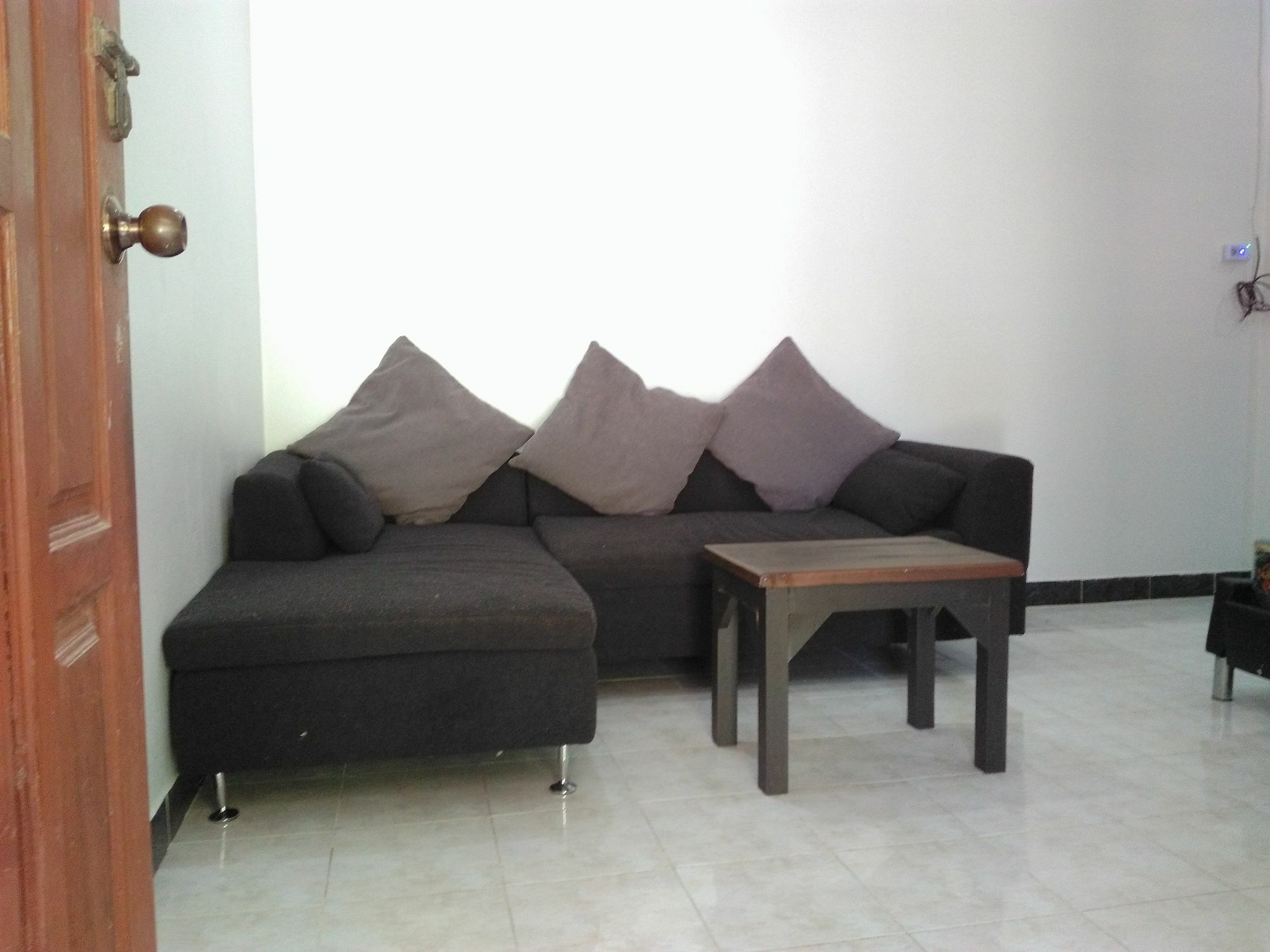 Apartment With Aircon