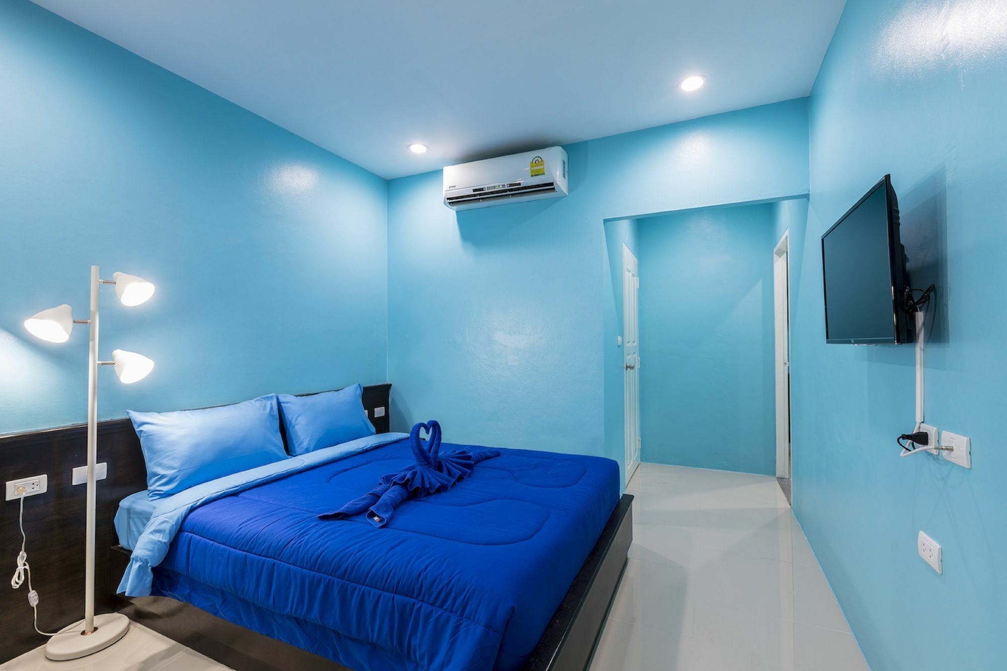 Hotel Surf Blue
