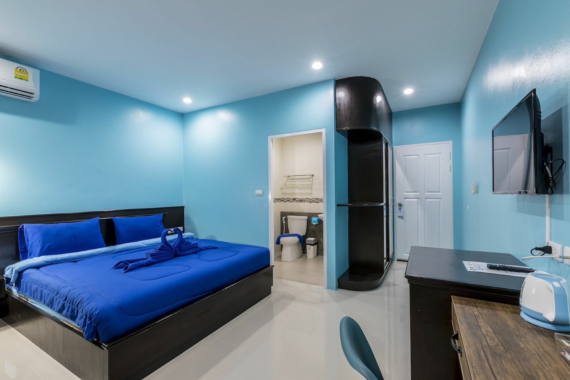Surf Blue