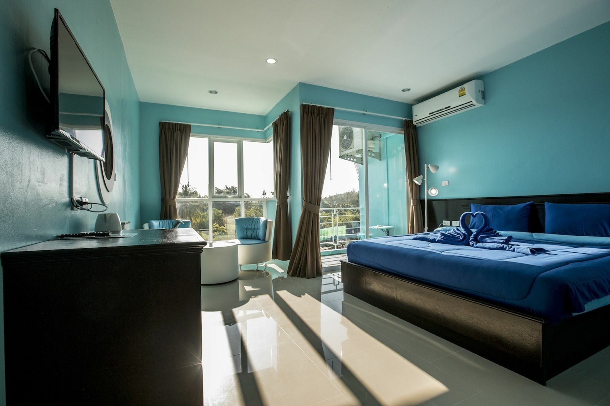 Surf Blue