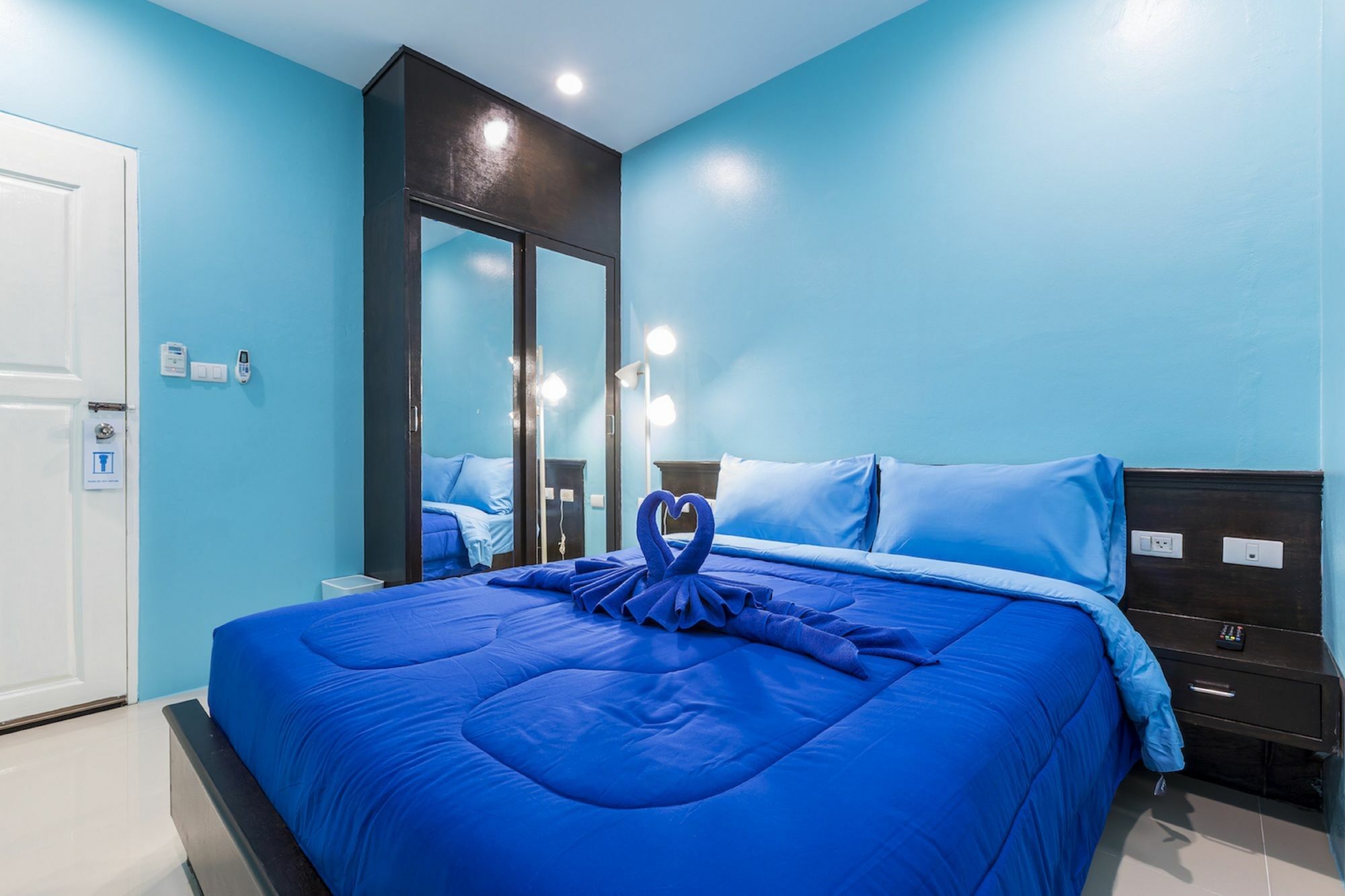 Hotel Surf Blue