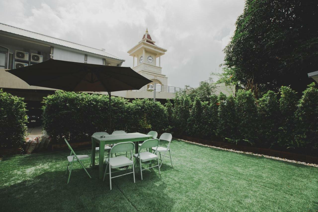 Hostel White Poshtel *