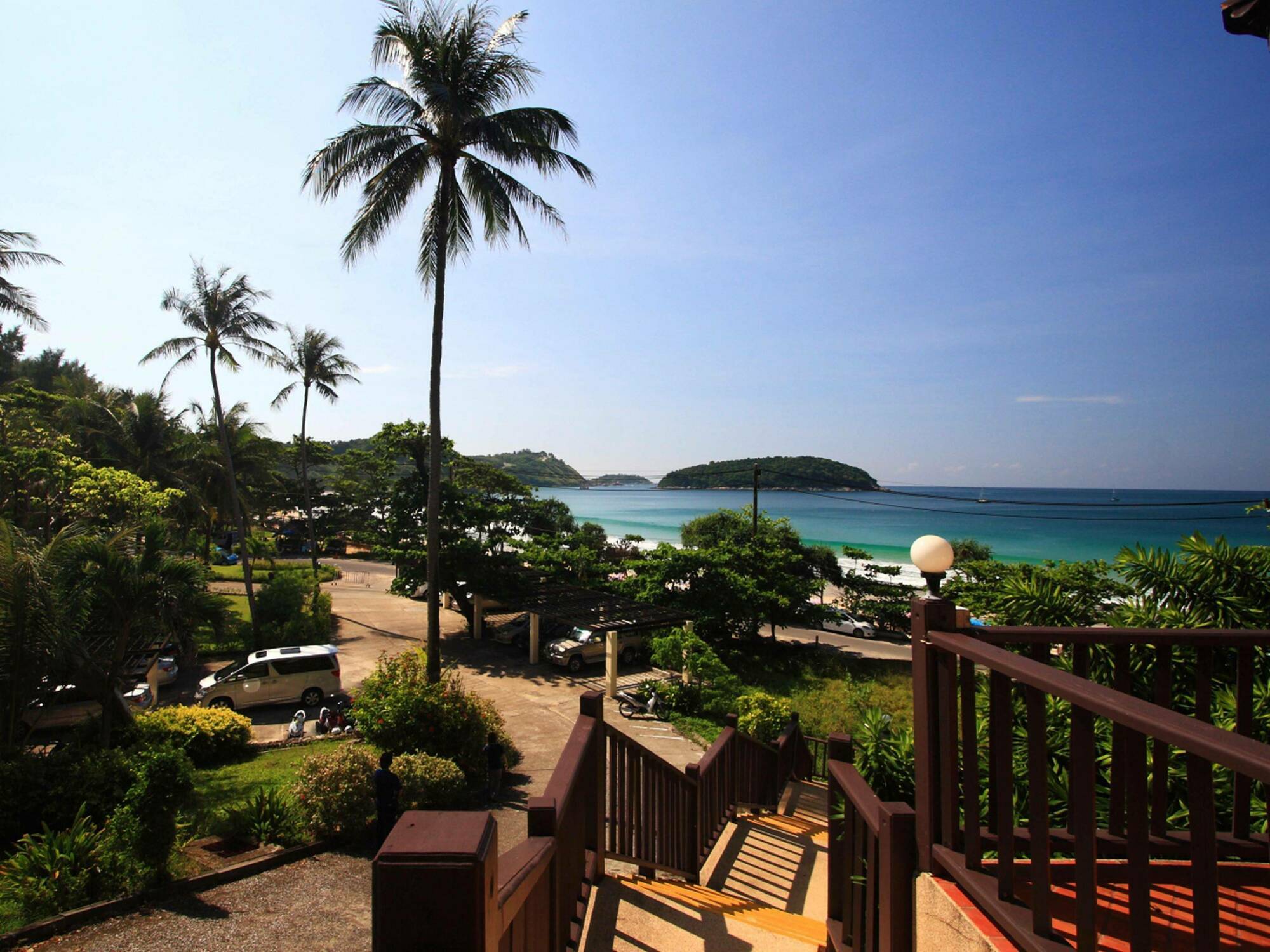 Seasons Naiharn Phuket Hotel Nai Harn