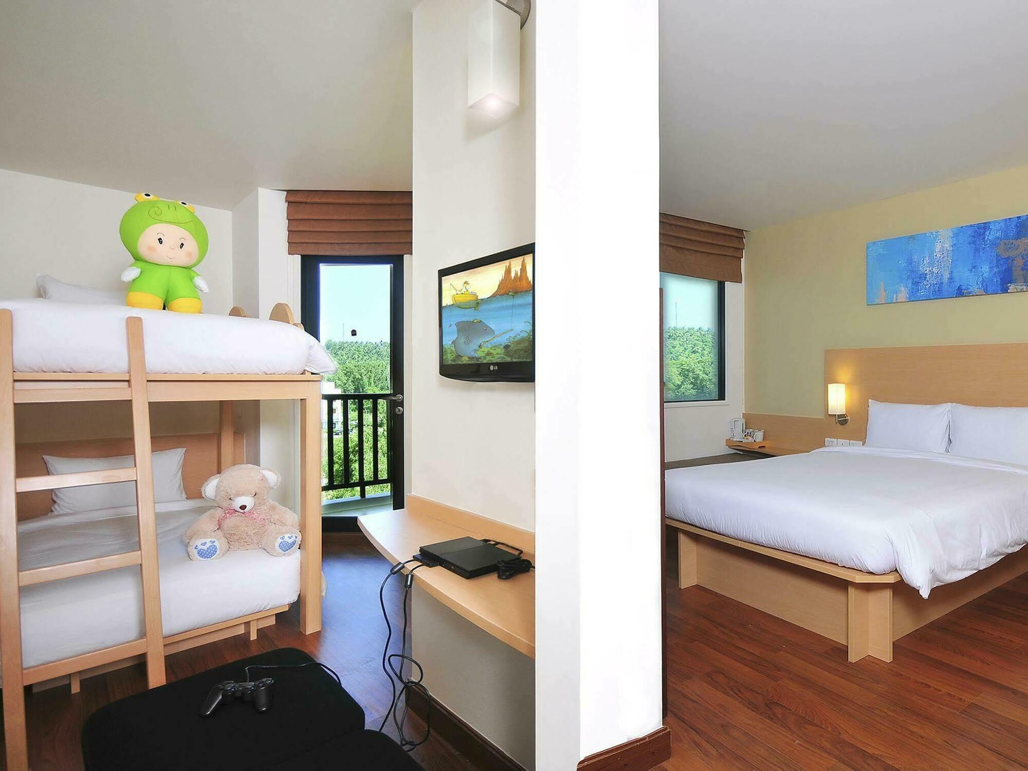 Ibis Phuket Praia de Kata