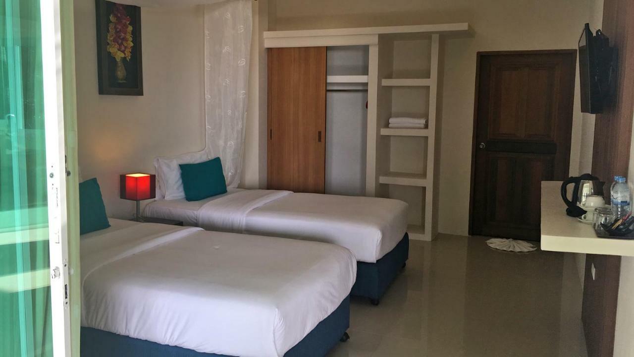 Grand Bleu Ocean View Pool Hotel