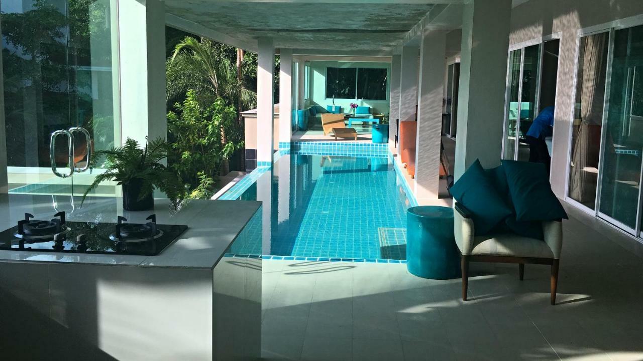 Grand Bleu Ocean View Pool 4*