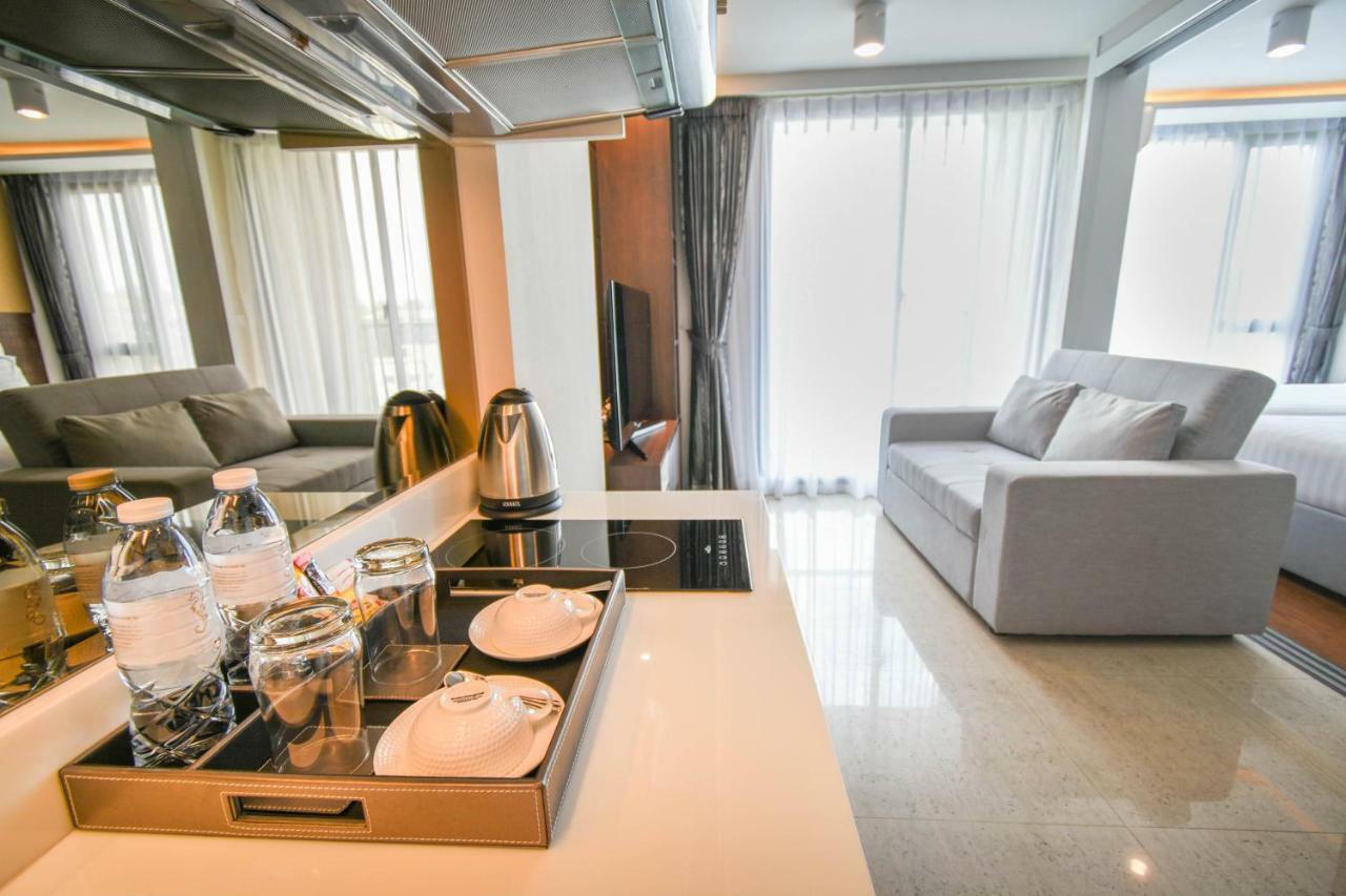 The Aristo By Holy Cow, 4-br Loft, 150 M2, Pool View 4* Surin Beach (Phuket)