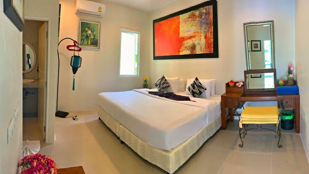 Grand Bleu Ocean View Pool 4*
