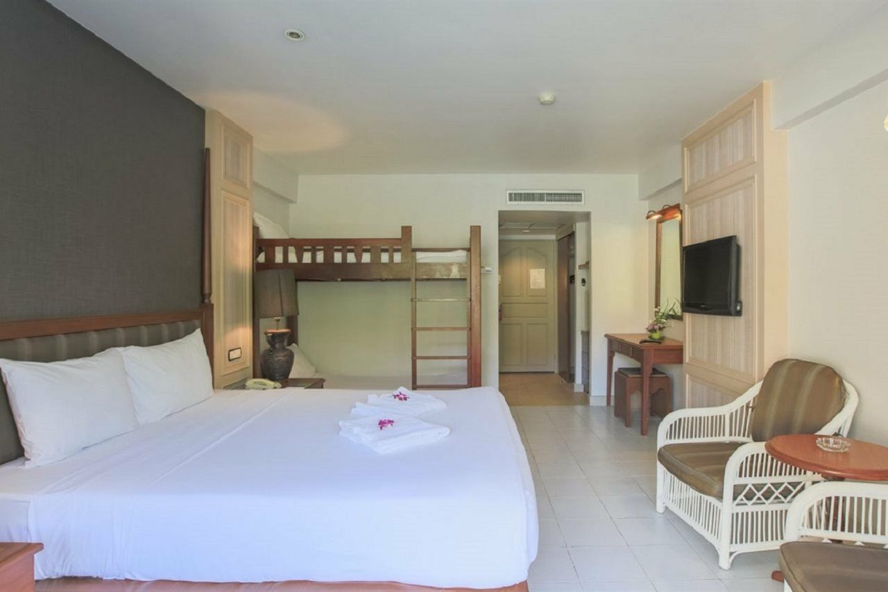 Resort Phuket Orchid And