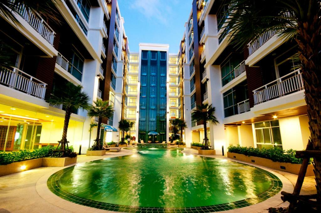Art Apartment *