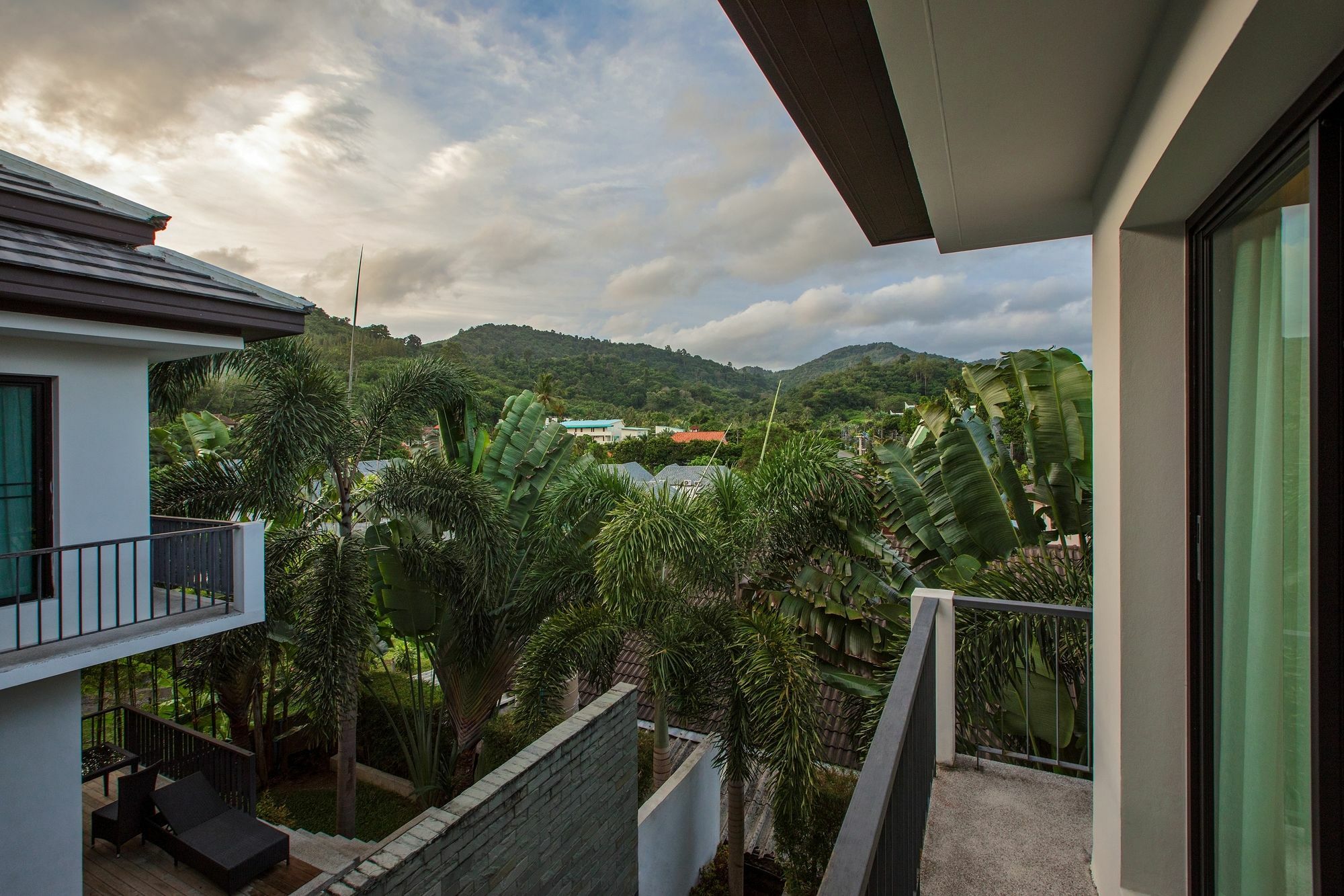 Thaimond By Tropiclook Villa Nai Harn