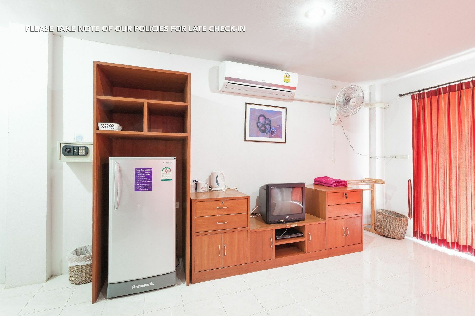 Zen Nanai Hotel *