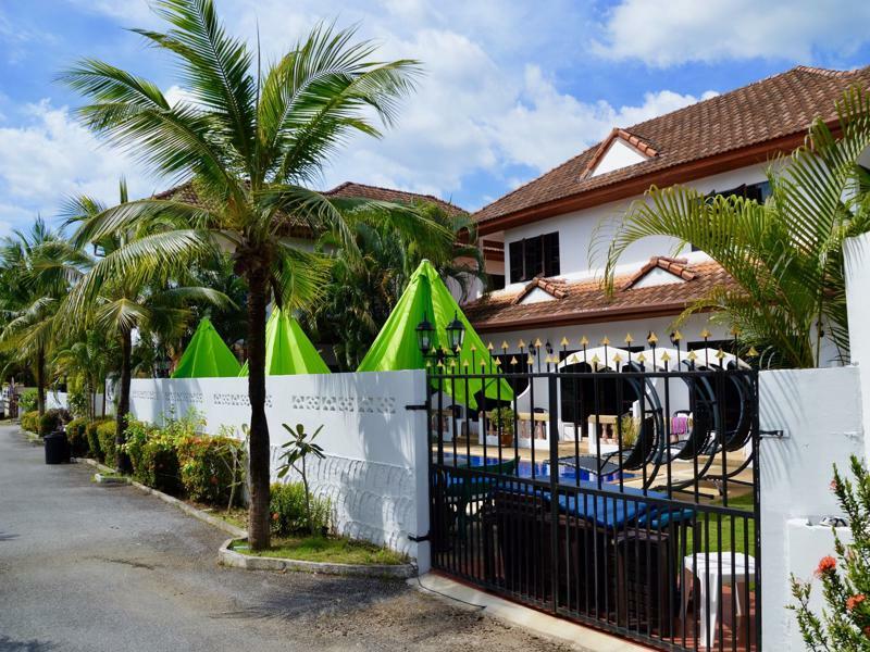 Fantasy * Kamala Beach
