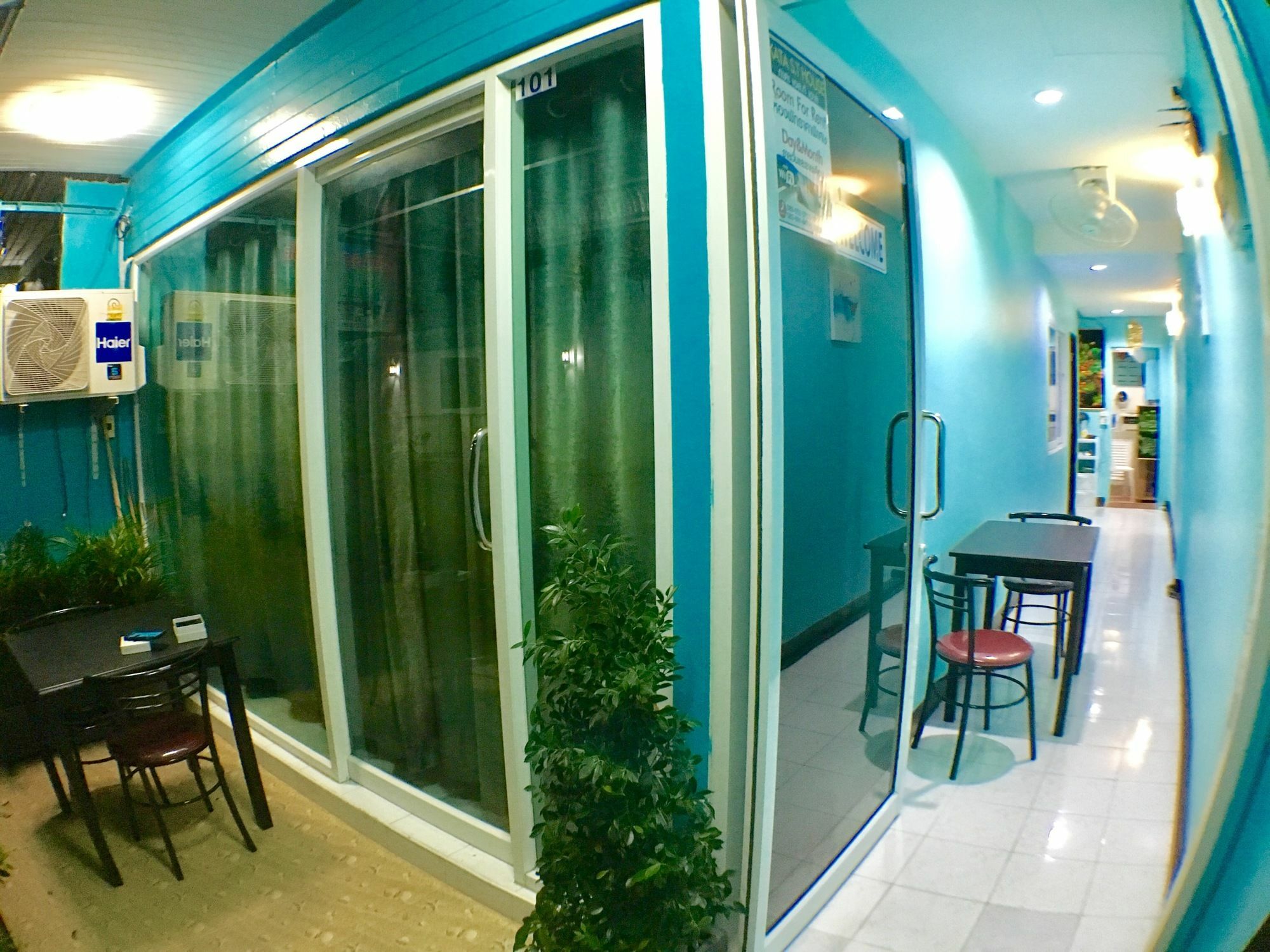 S. T. House Guest house Kata Beach (Phuket)