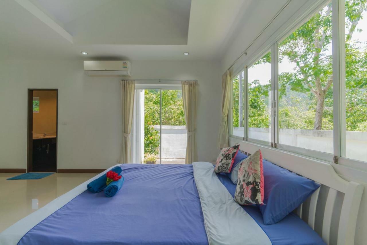 Phikun 4 Bedroom Private Pool Chalong