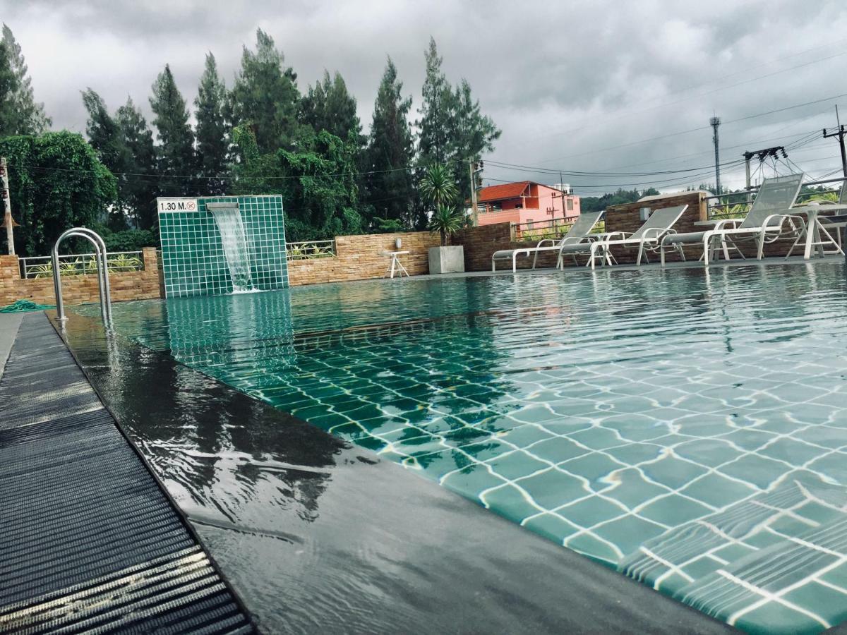 Hotel Ca And - Sha Extra Phuket
