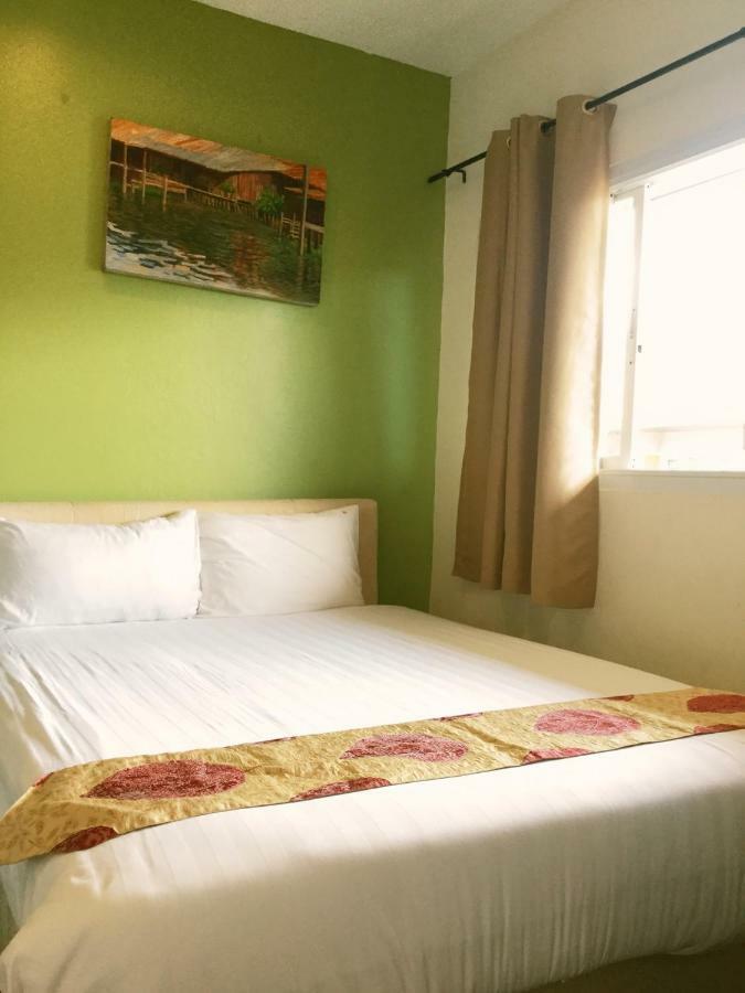 Guest house Wonderful Pool House At