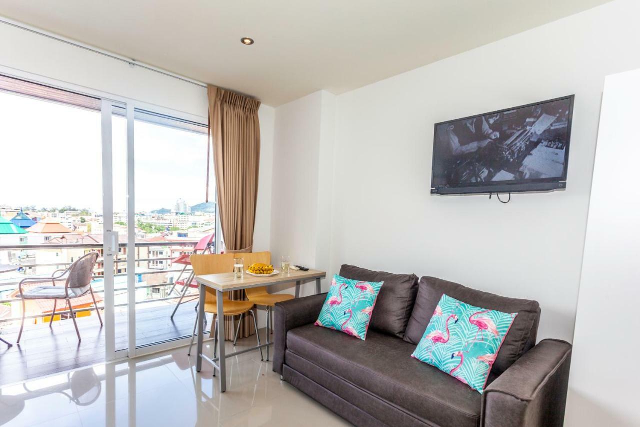Wazza's Apartment, Smart Tv And Fast Wi-fi * Patong