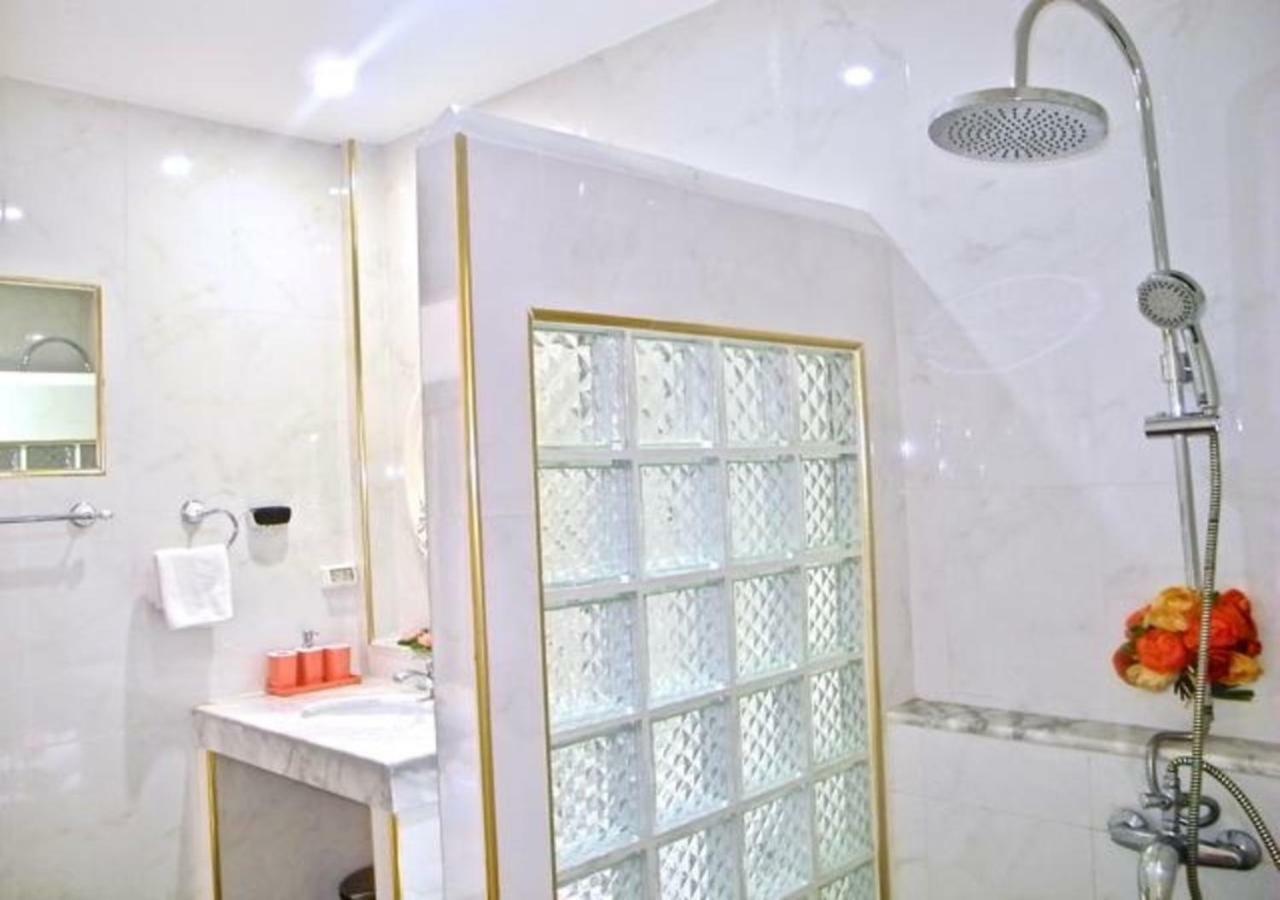 Apartamento Versace Patong