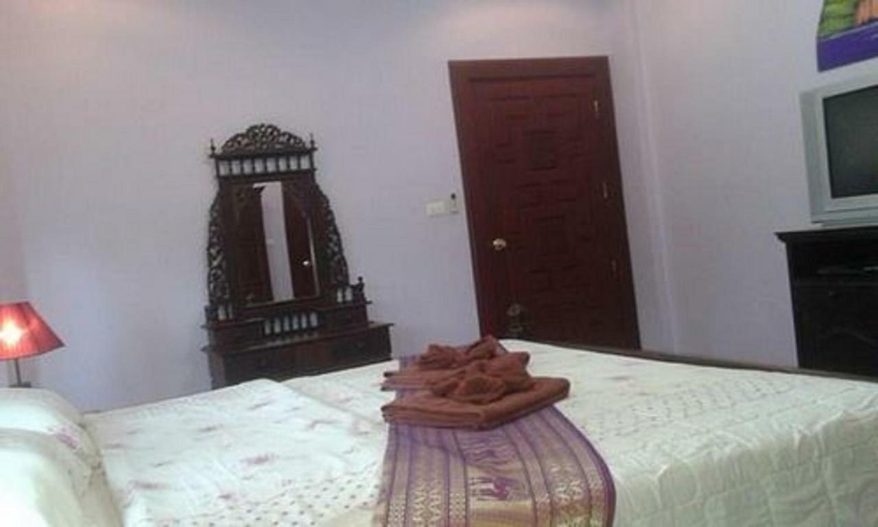 Guest house Majestic Phuket. Rawai