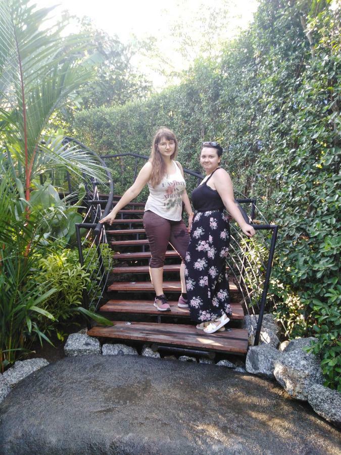 Home&hug Homestay *