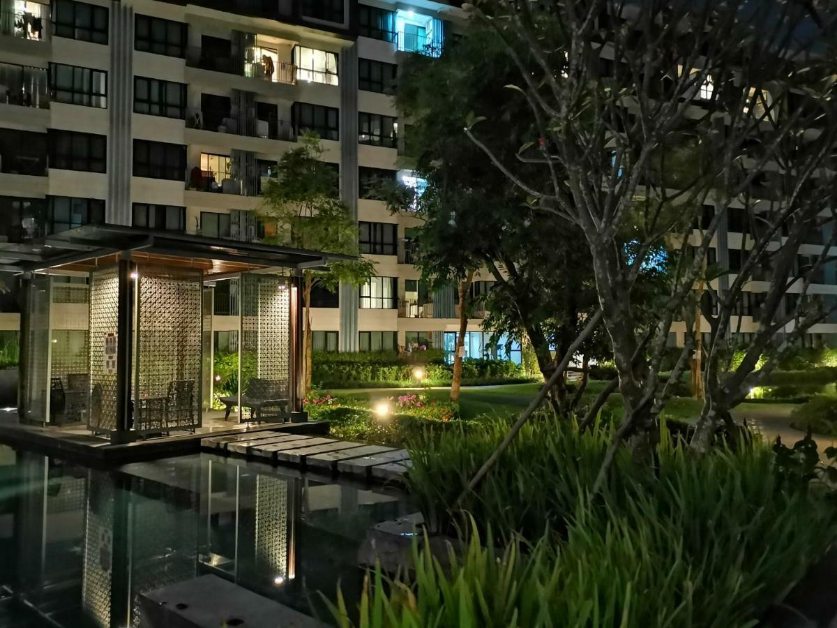 5 Floor - Centrio In Town - 30 Mins To Beaches
