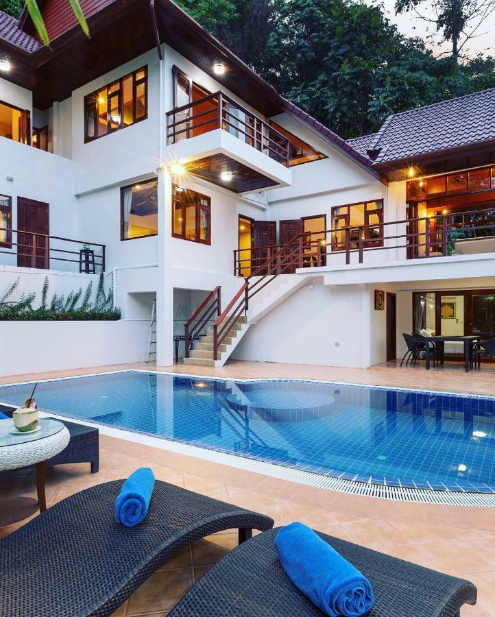 Pousada Hill Estate 6 *