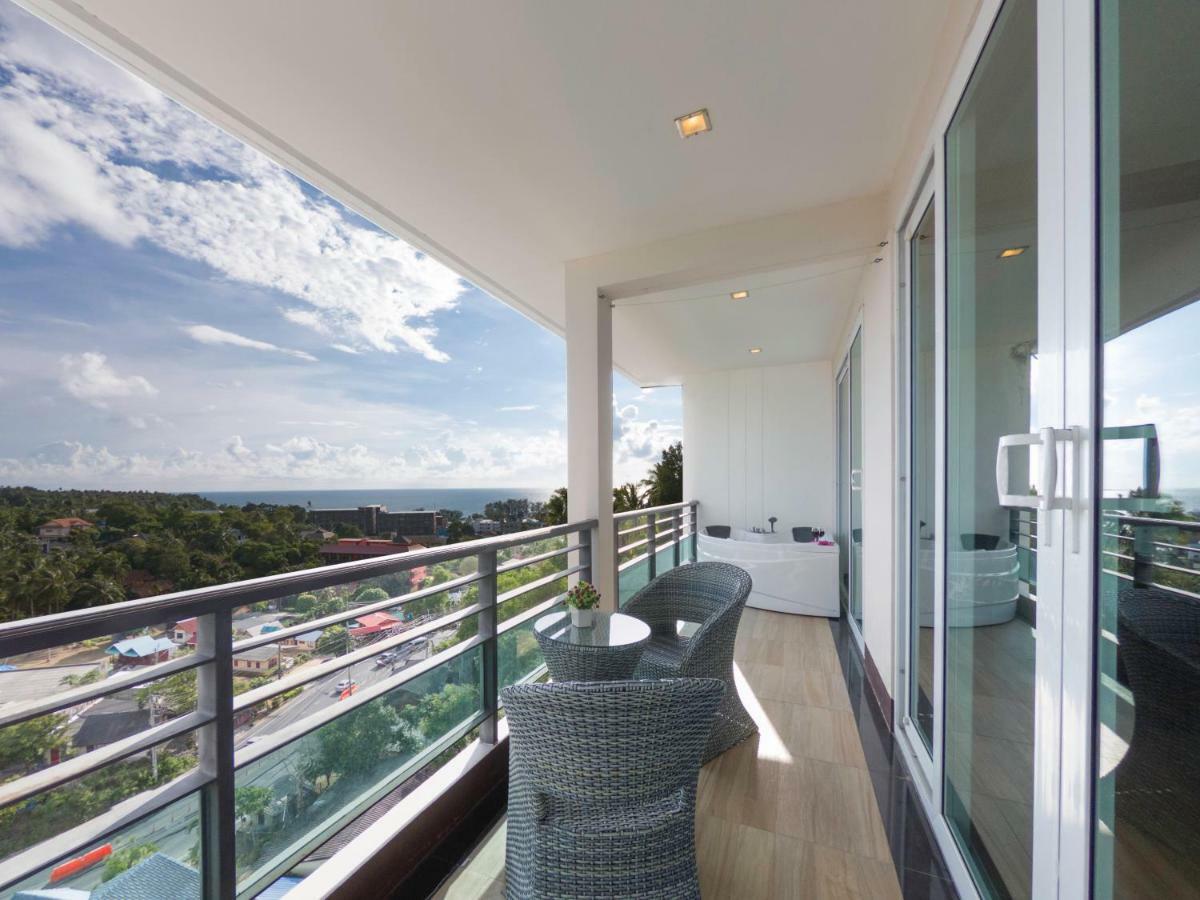 Sea & Sky Condominium By Ekaterina