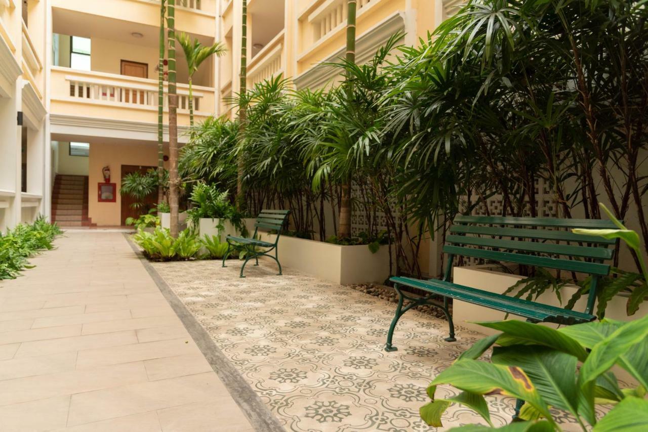 Park 38 - Sha Hotel 3*