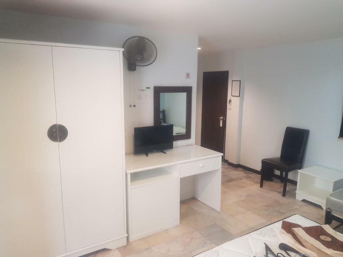 Nirvana Hotel 3*