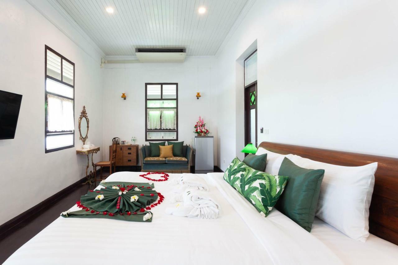 Hostel Sound Gallery House - Sha Phuket